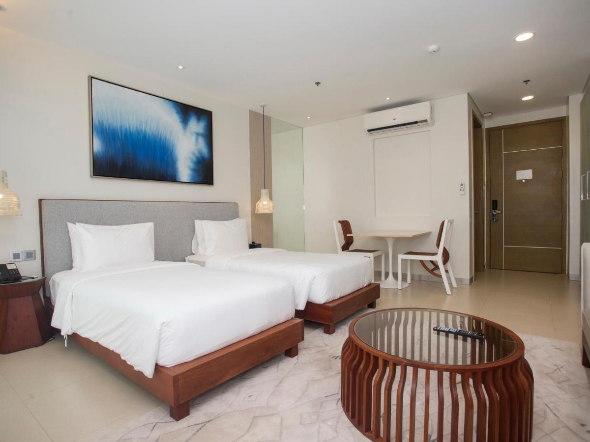 Aqua Boracay Hotel Balabag  Bagian luar foto Deluxe Studio